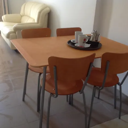 Alecos Lägenhetshotell Paphos