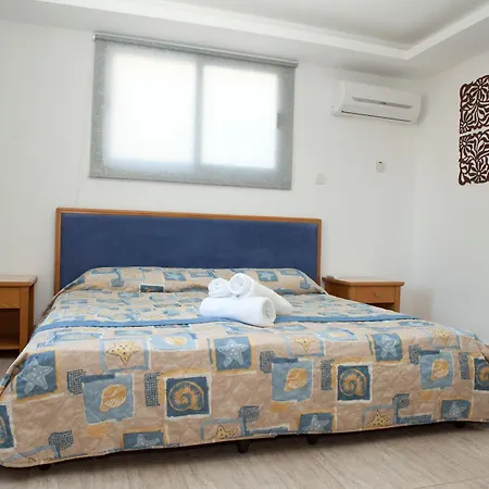 Alecos Ξενοδοχείο με διαμερίσματα Πάφος