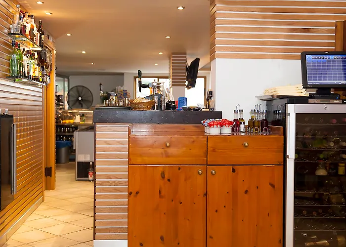 Апарт-отель Alecos 3*