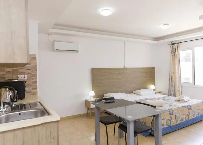 Appart hôtel Alecos 3*