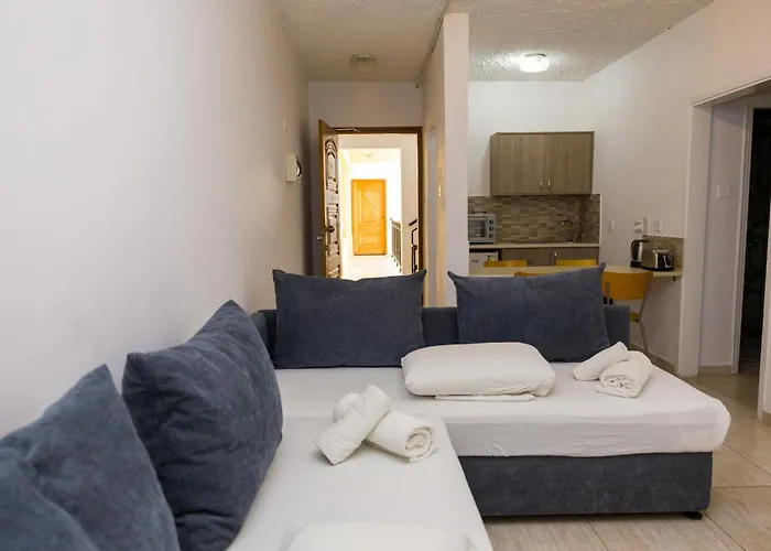 Апарт-отель Alecos Пафос