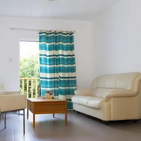 Alecos Paphos