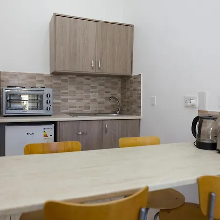 Alecos Apartmanhotel 3*