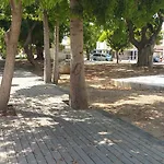 Alecos Aparthotel