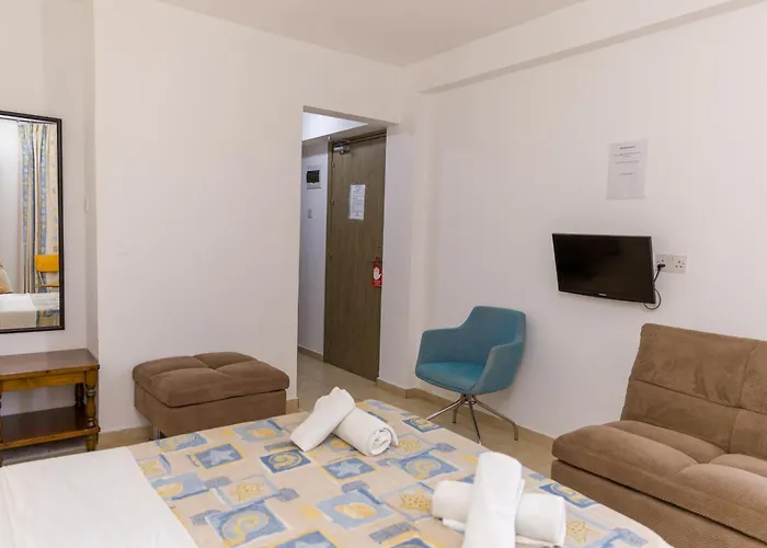 Alecos Apartmanhotel 3*
