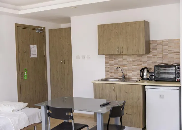 Alecos Apartmanhotel Paphos