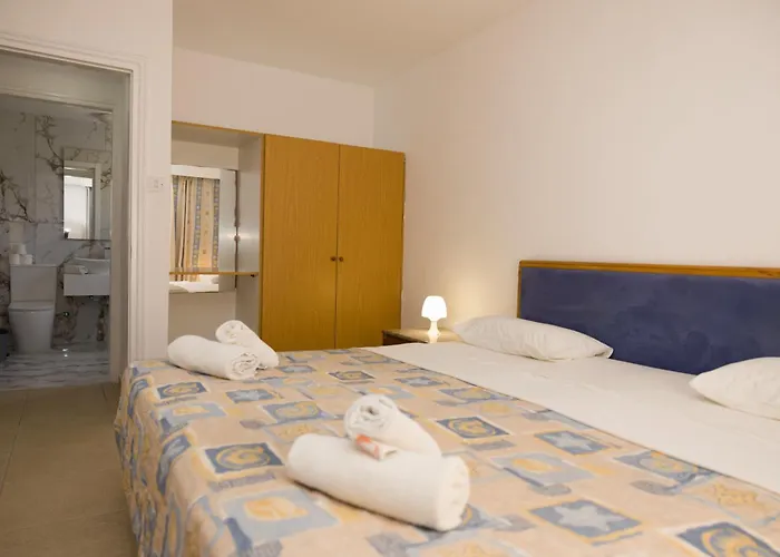 Apartmanhotel Alecos 3*